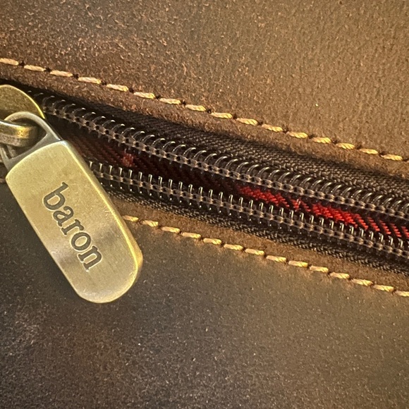 Baron Sweden Luxury Leather Briefcase Laptop Carry On Satchel New With Tag - Picture 6 of 15